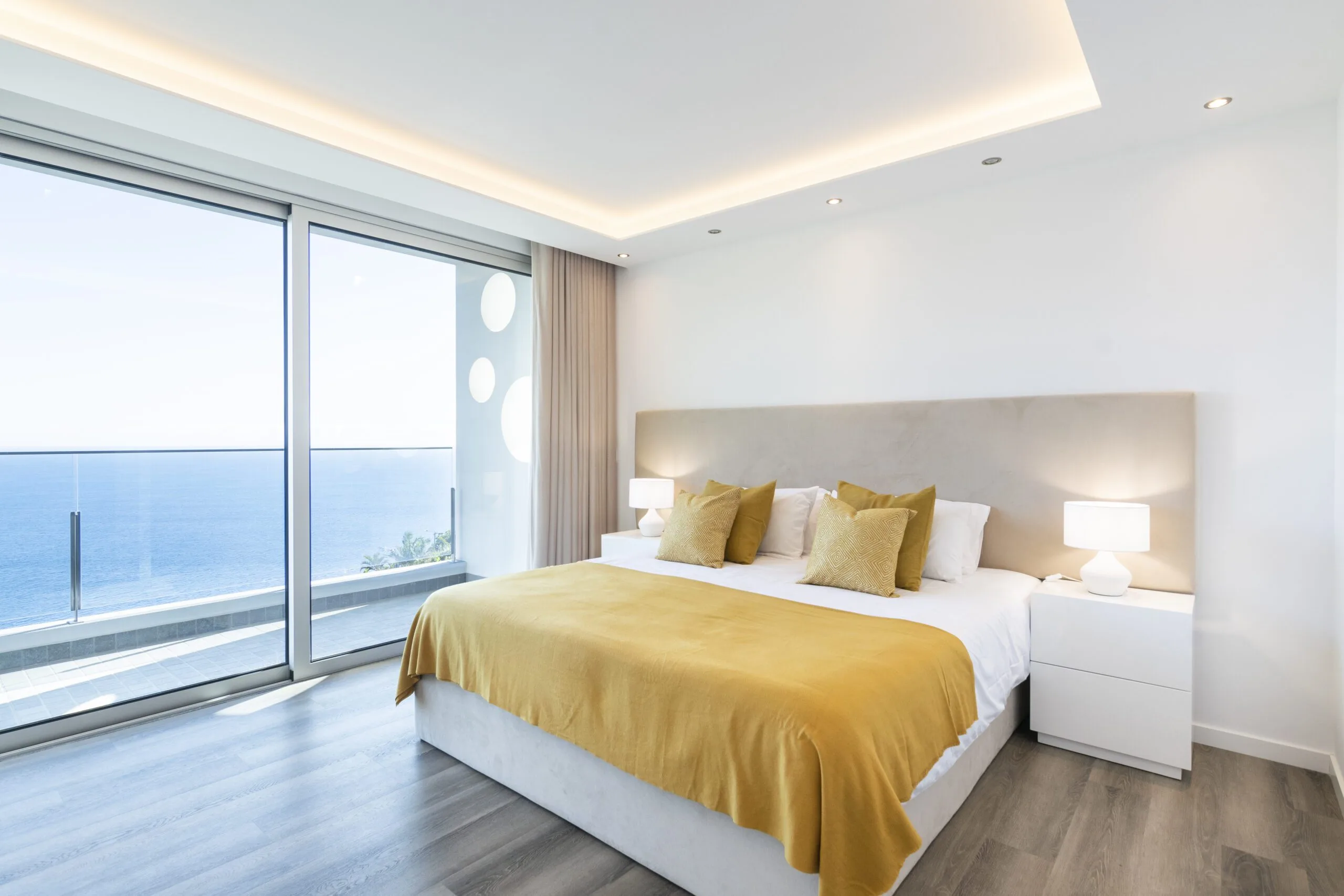 Villa Seaview | Elegant Luxury Interior Design Madeira 2025 10 DSC8422 HDR scaled