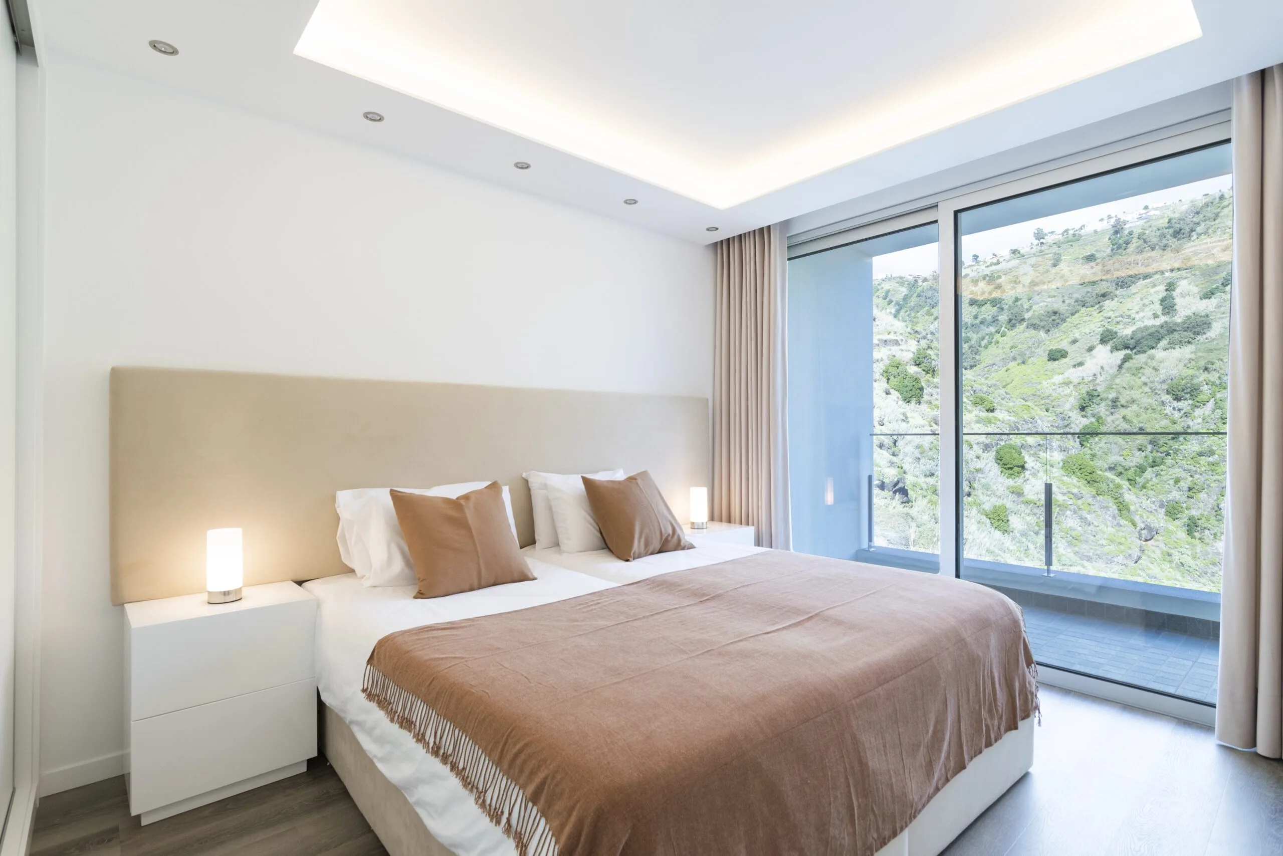 Villa Seaview | Elegant Luxury Interior Design Madeira 2025 6 DSC8455 HDR scaled